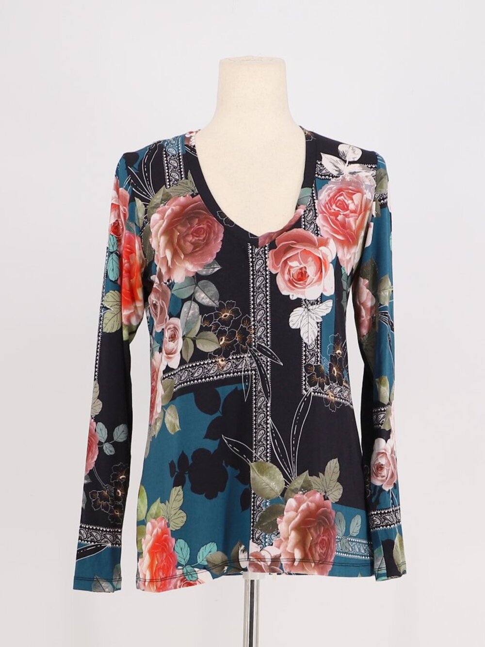 JOHNNY WAS The Janie Favorite Floral Long Sleeve V‑Neck Tee Size S